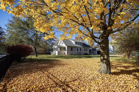 549 West St, Keene, NH 03431