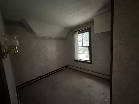 Bedroom - 200 Weeks St, Bennington, VT 05201 photo 5 of 5