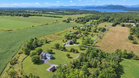 621 Cattail Rd, Charlotte, VT 05445