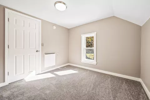 Bedroom - 791 W Side Rd, Bartlett, NH 03812 photo 8 of 10