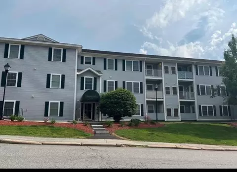 40 Eastern Ave #304, Manchester, NH 03104