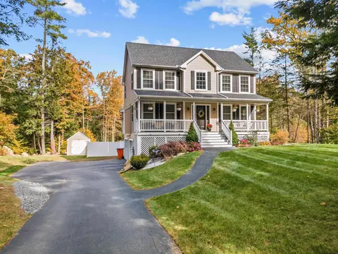51 Langford Rd, Raymond, NH 03077