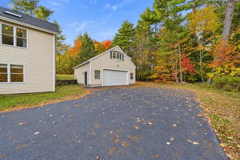 Exterior - 49 Deerfield Rd, Nottingham, NH 03290 photo 15 of 17