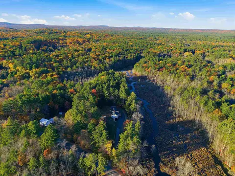 View/Area - 49 Deerfield Rd, Nottingham, NH 03290 photo 2 of 4