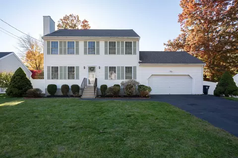 6 Whittemore Pl, Nashua, NH 03064