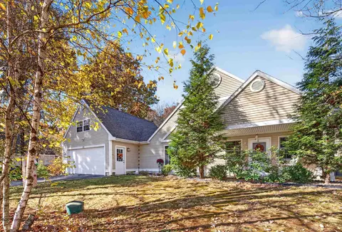 15 Memory Ln, Loudon, NH 03307