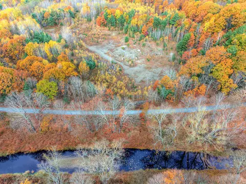 000 River Rd, Bath, NH 03740