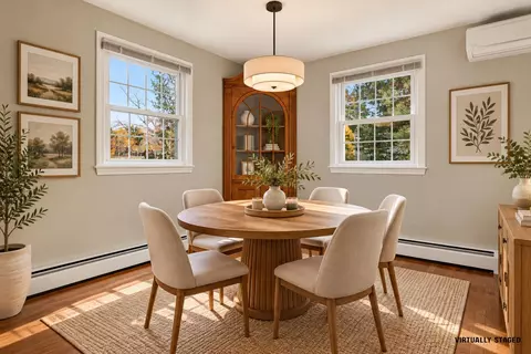 Dining - 3 Martha Dr, Derry, NH 03038 photo 1 of 2