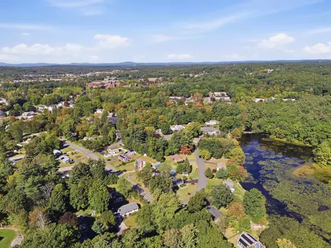 View/Area - 3 Martha Dr, Derry, NH 03038 photo 5 of 6