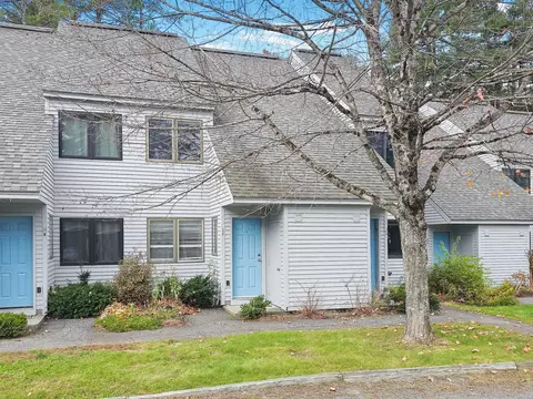 285 Woodhaven Dr #7-I, White River Junction, VT 05001