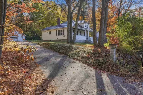 118 Prospect St, Milford, NH 03055