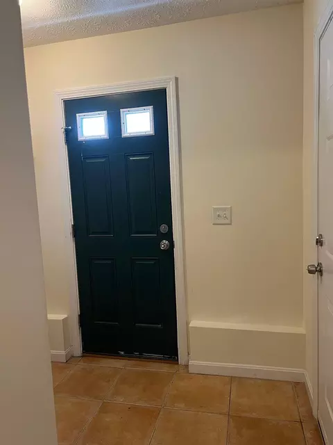 Entry Way - 52 Crown Point Dr, Dover, NH 03820 photo 5 of 5