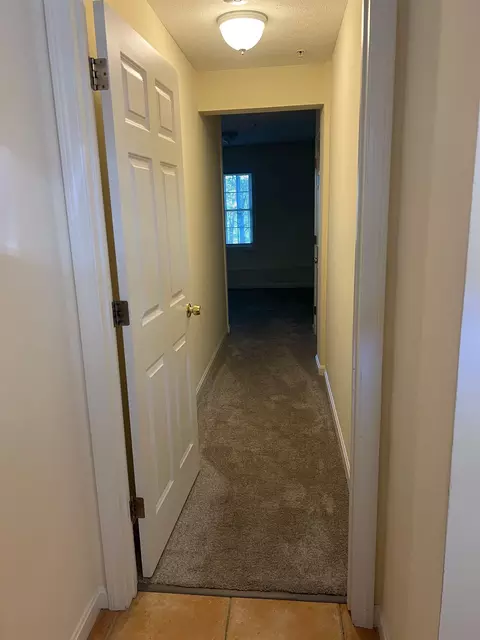Entry Way - 52 Crown Point Dr, Dover, NH 03820 photo 4 of 5