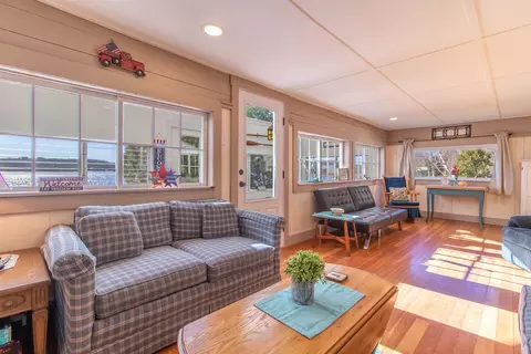 Living - 34 Hideaway Dr, Derby, VT 05829 photo 6 of 6