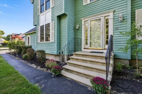 Exterior - 33 Londonderry Rd, Windham, NH 03087 photo 3 of 12