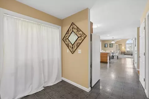 Entry Way - 33 Londonderry Rd, Windham, NH 03087 photo 1 of 3