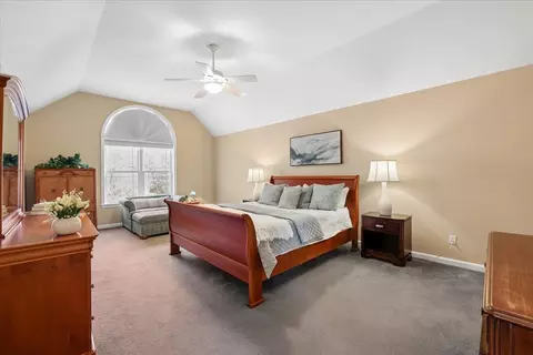 Bedroom - 33 Londonderry Rd, Windham, NH 03087 photo 1 of 9