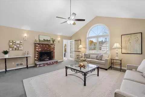 Living - 33 Londonderry Rd, Windham, NH 03087 photo 3 of 5