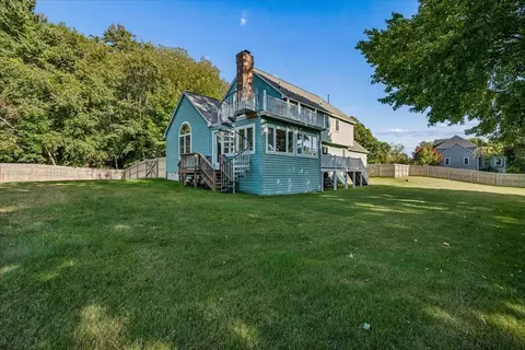 Exterior - 33 Londonderry Rd, Windham, NH 03087 photo 11 of 12