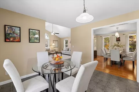 Dining - 33 Londonderry Rd, Windham, NH 03087 photo 4 of 6