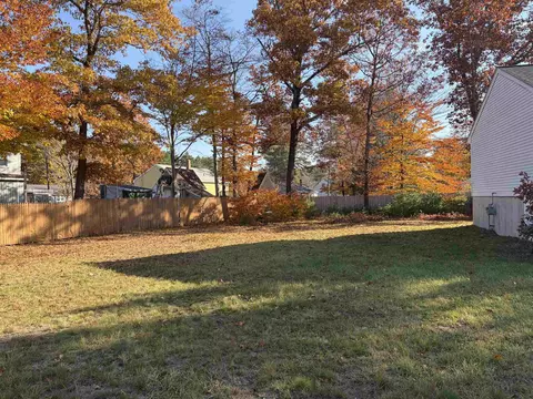 Exterior - 61 Range Rd, Franklin, NH 03235 photo 6 of 8