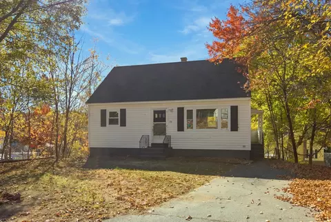 48 Circuit St, Manchester, NH 03103