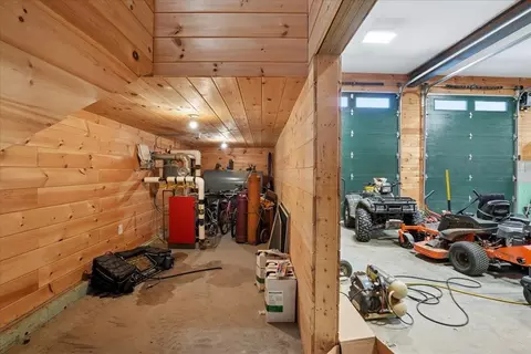 Entry Way - 449 N Wakefield Rd, Wolfeboro, NH 03894 photo 3 of 3