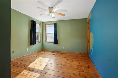 Bedroom - 449 N Wakefield Rd, Wolfeboro, NH 03894 photo 4 of 6