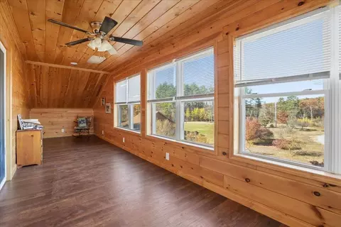 Entry Way - 449 N Wakefield Rd, Wolfeboro, NH 03894 photo 2 of 3
