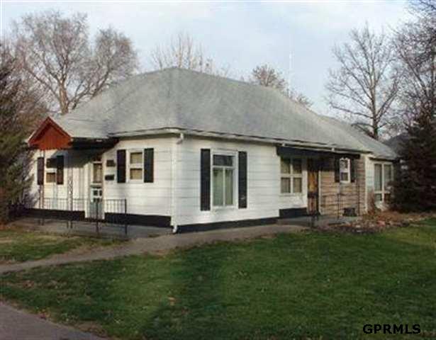 202 Weare St, Woodbine, IA 51579 photo 1