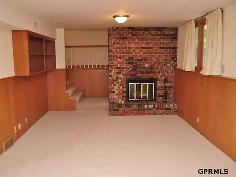 11805 Cedar St, Omaha, NE 68144 photo 7