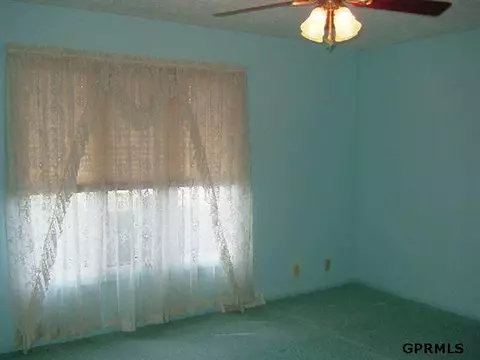 13601 S 127th St, Springfield, NE 68059 photo 8