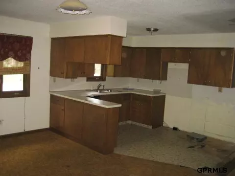 212 8th St, Scribner, NE 68057 photo 3