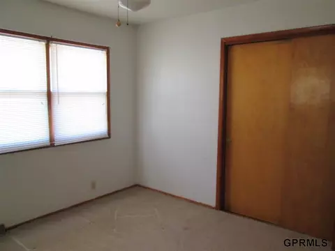 265 Locust St, Springfield, NE 68059 photo 12
