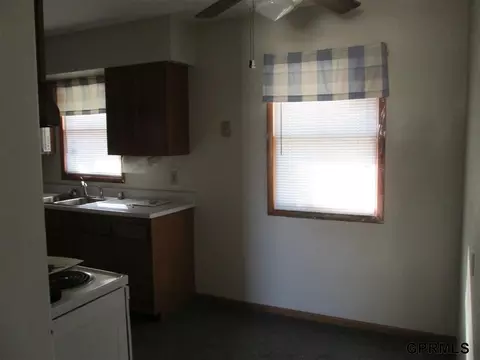 265 Locust St, Springfield, NE 68059 photo 14