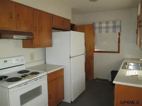 265 Locust St, Springfield, NE 68059 photo 15