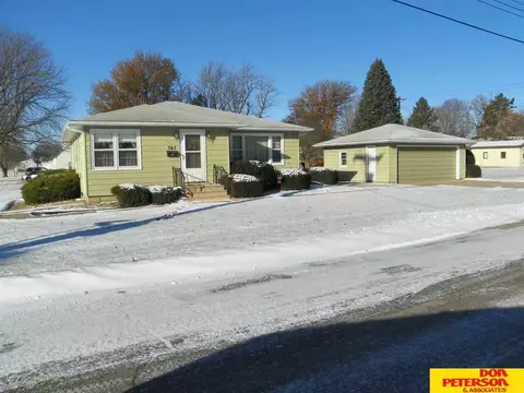 565 S 7th, Lyons, NE 68038 photo 1