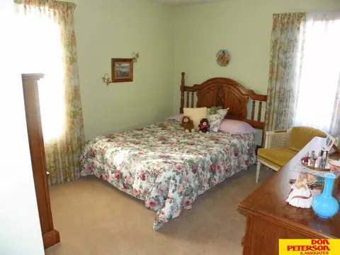 565 S 7th, Lyons, NE 68038 photo 12