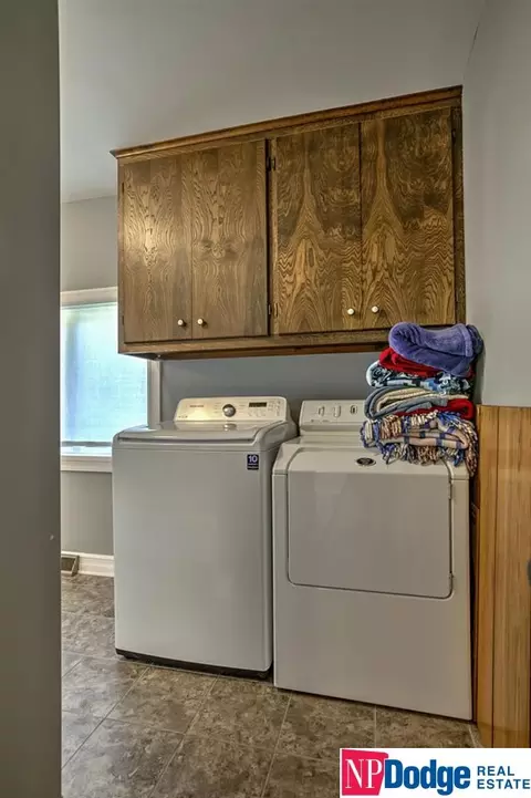 201 S Front St, Waterloo, NE 68069 photo 9