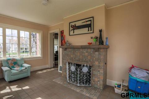 403 Pacific St, Walnut, IA 51577 photo 4