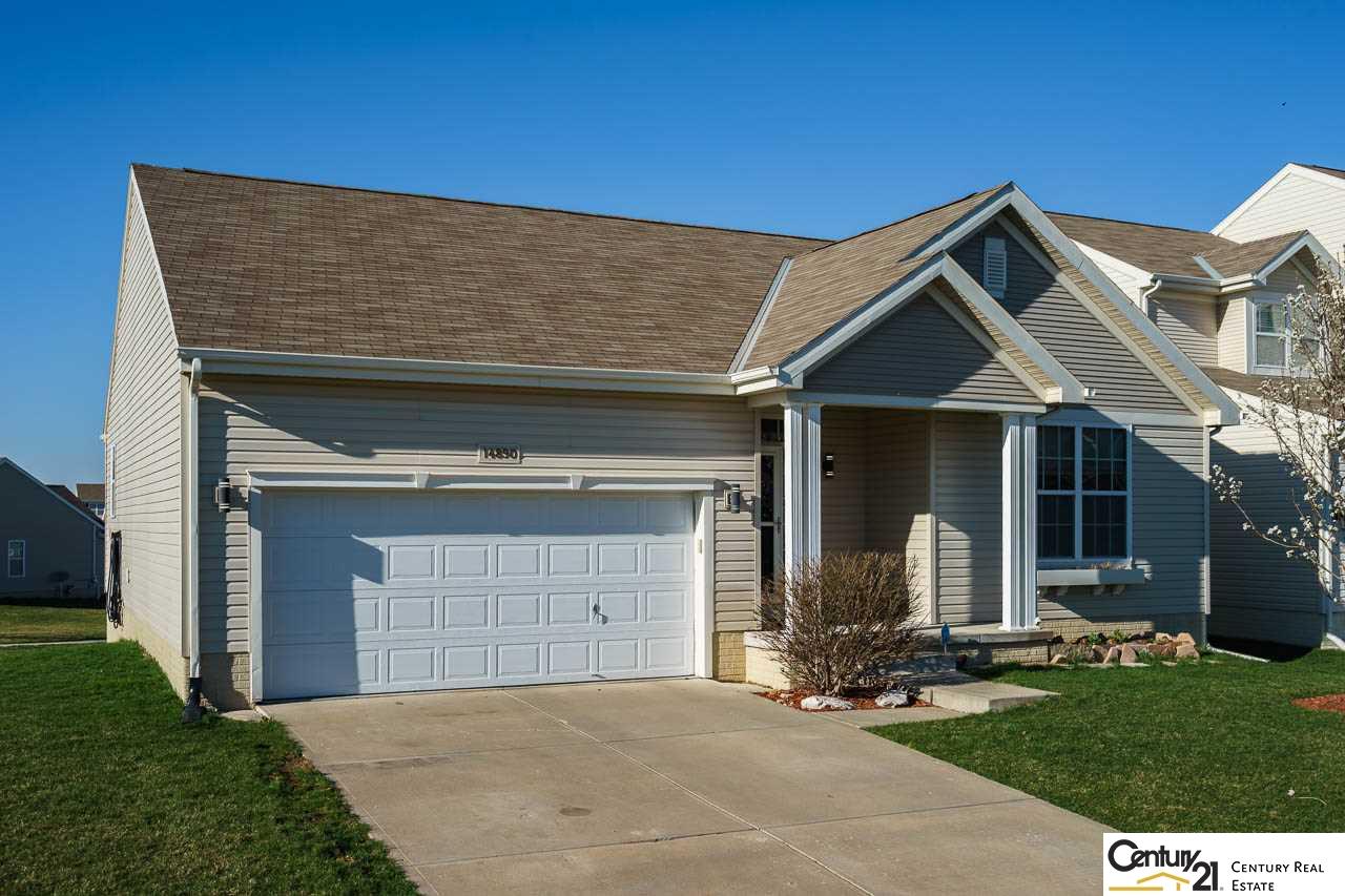 14890 Eagle St, Bennington, NE 68007 photo 3