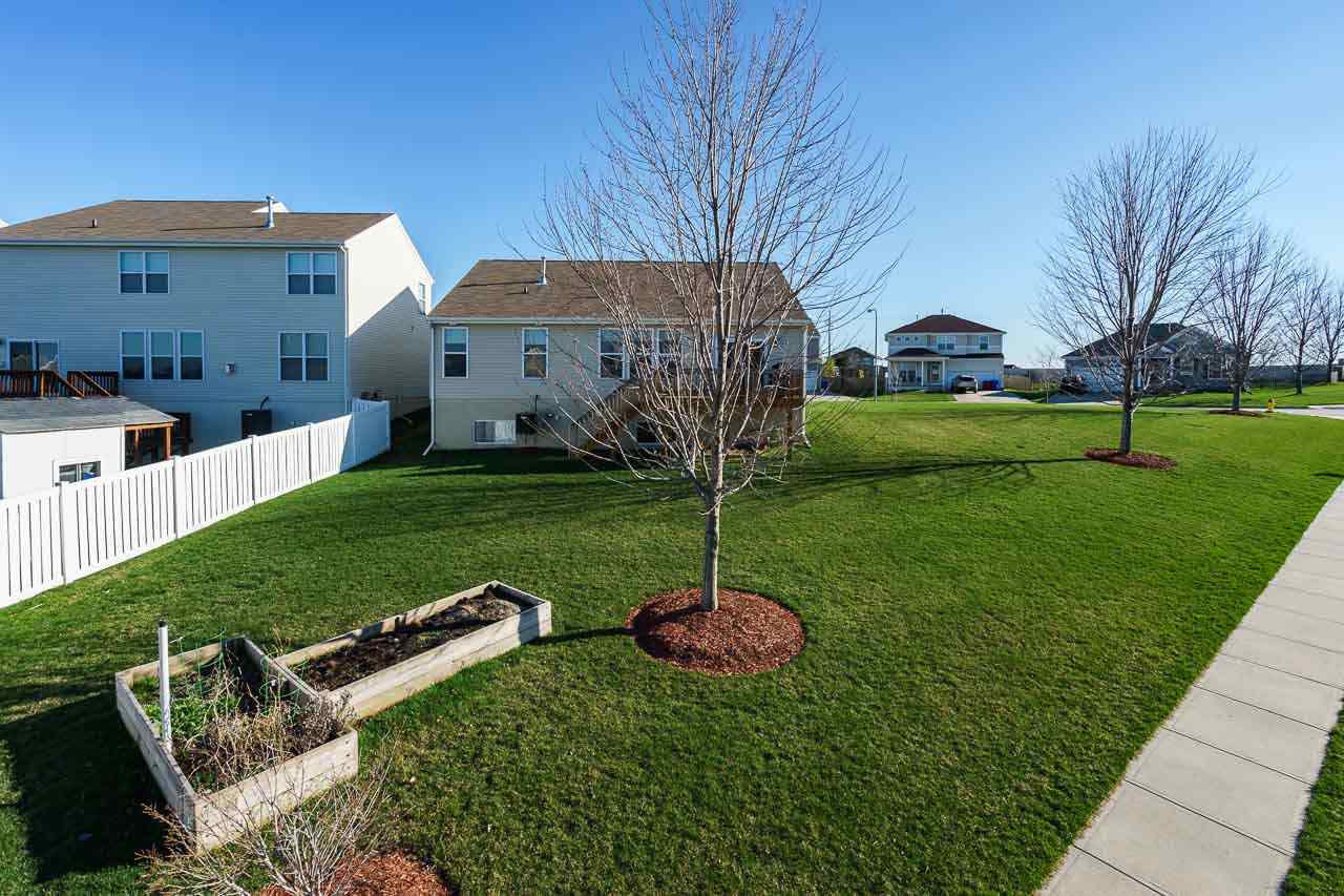 14890 Eagle St, Bennington, NE 68007 photo 6