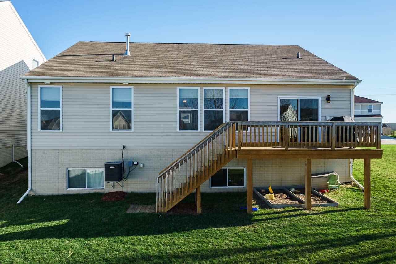 14890 Eagle St, Bennington, NE 68007 photo 7
