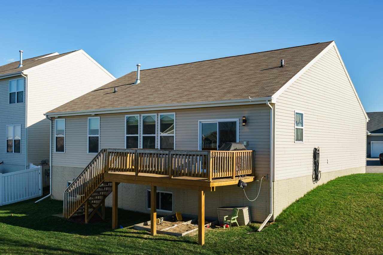 14890 Eagle St, Bennington, NE 68007 photo 5