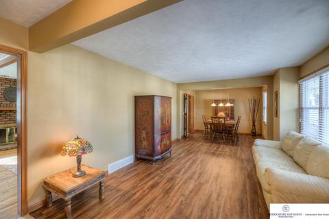 11835 Cedar St, Omaha, NE 68144 photo 5