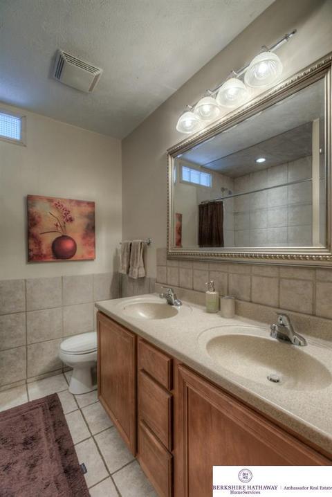11835 Cedar St, Omaha, NE 68144 photo 24