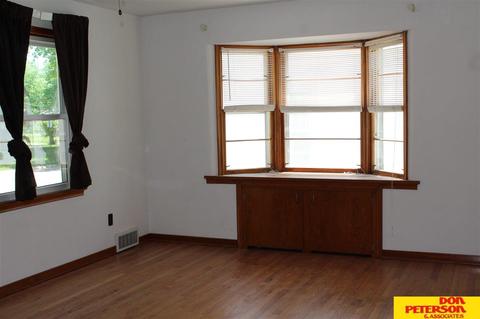 709 5th St, Scribner, NE 68057 photo 2