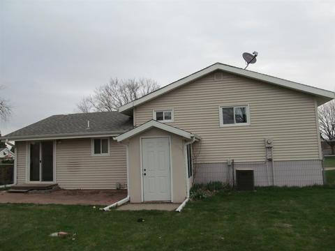 615 Everett, Lyons, NE 68038 photo 2