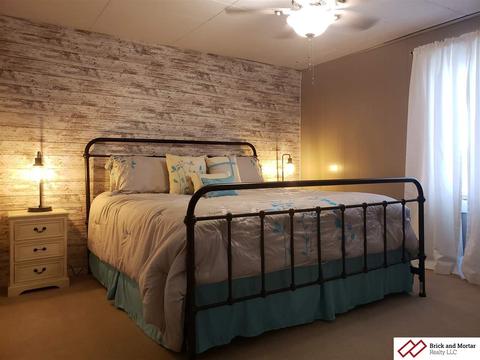 221 Abbott St, Beatrice, NE 68310 photo 9
