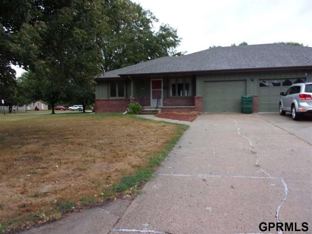 103 S 11th St Tekamah Ne 68061 13 Photos Mls 22011117 Movoto